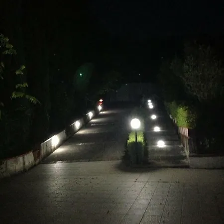 빌라 Nu Tantillo E Paradiso